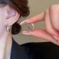 2026 New High-End Metal Double Hoop Ear Cuff Earrings For Women Minimalist Geometric Circle Design view 1