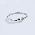 Korean Japanese Minimalist Heart Ring For Women, Sweet Daily Commute Fashion Jewelry view 2