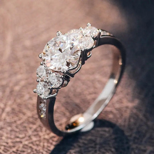 French Geometric Design Ring For Women With Inlaid Zircon Fashion Light Luxury Jewelry