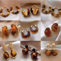 Alloy Maillard Geometric Round Stud Earrings Vintage Light Luxury Fashion Jewelry view 1