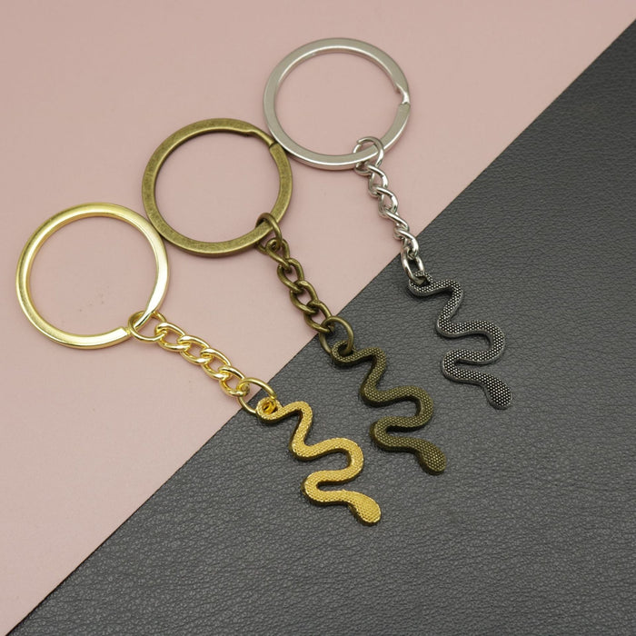 Metal Venomous Snake Keychain For Animal Gift Key Ring