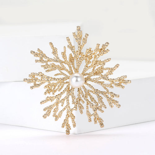 Alloy Pearl Snowflake Brooch Pin For Womens Sweaters And Coats