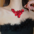 Minimalist Alloy Petal Tassel Necklace Light Luxury Floral Collarbone Fashion Jewelry view 4