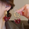 Chic Maillard Acrylic Flower Stud Earrings With Silver Needle Posts Vintage Light Luxury Fall Winter Jewelry view 3