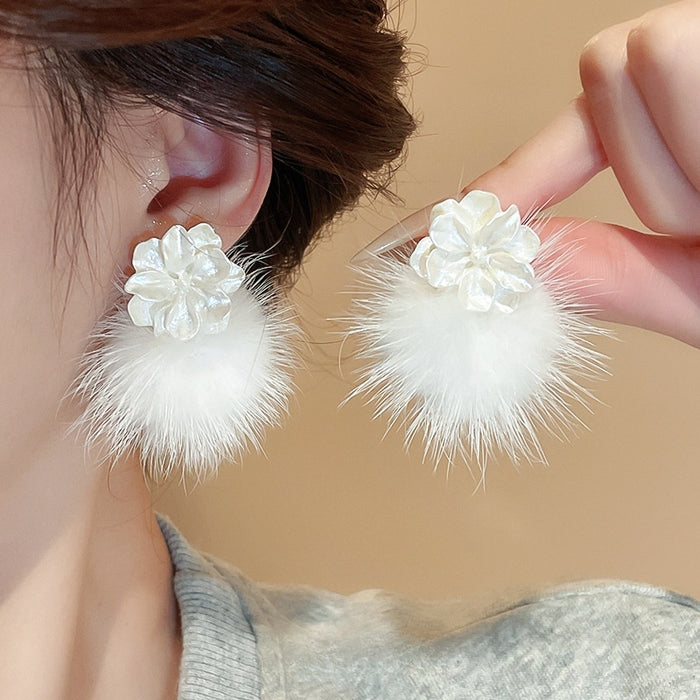 French Light Luxury Alloy Flower Fur Ball Stud Earrings For Women Autumn Winter Fashion