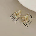 Light Luxury Heart Earrings For Women, Elegant Business Commute Fashion Jewelry view 4