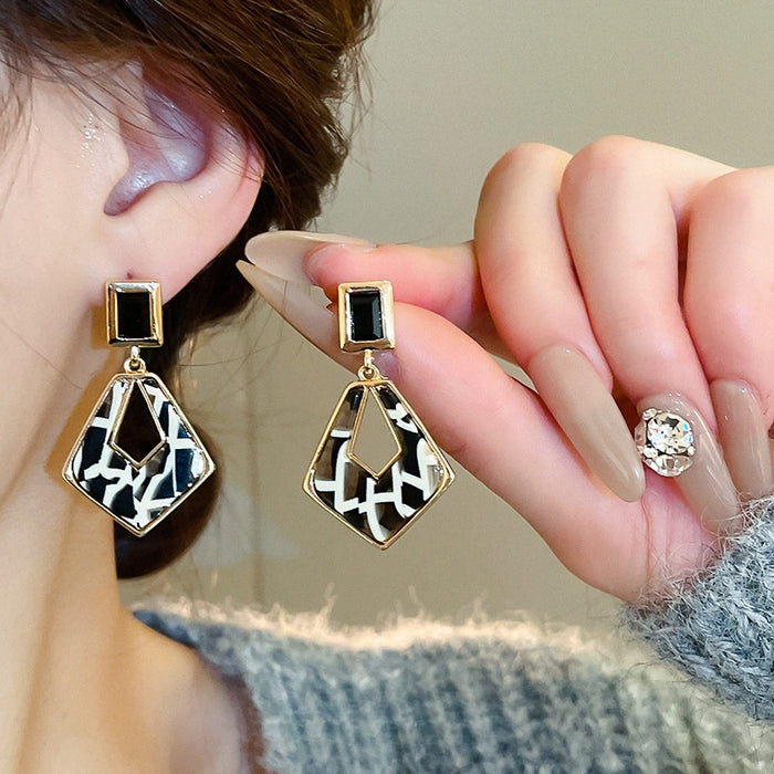 Chic Leopard Print Acetate Resin Diamond Shape Rhinestone Stud Earrings For Women