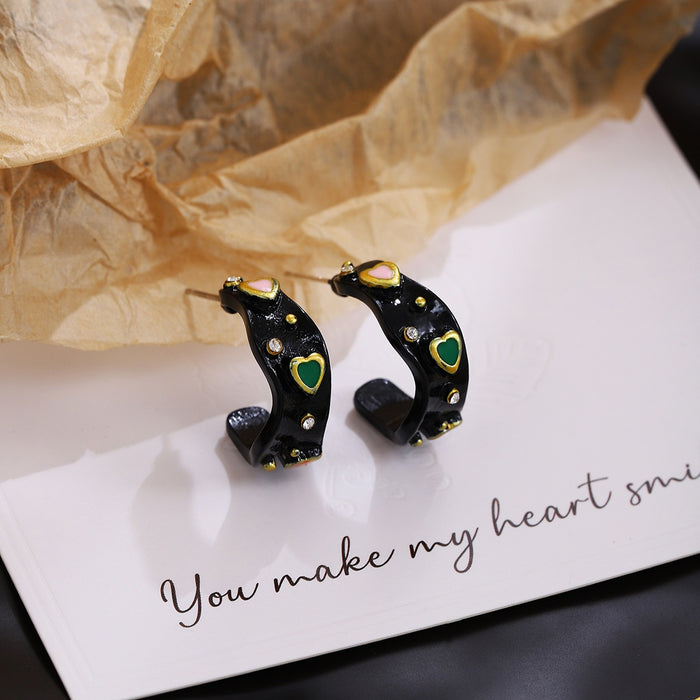 Luxury Irregular C-Shaped Black Enamel Heart Studs With Rhinestone Accents Silver Needle Earrings