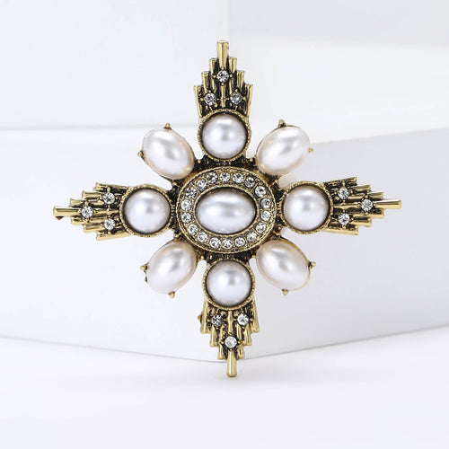 Alloy Pearl Baroque Brooch Pin For Women Clothing Decoration