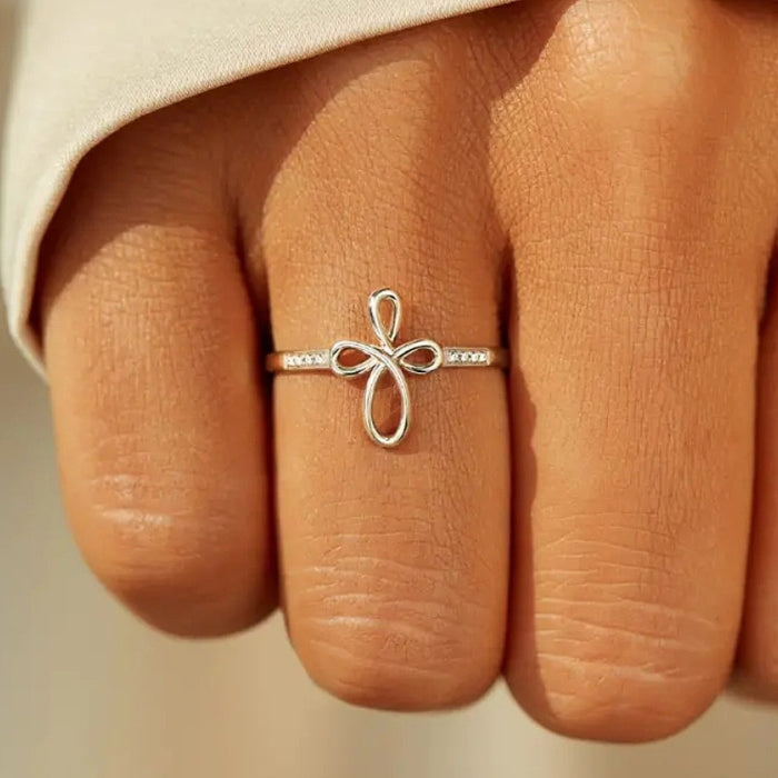 Minimalist Geometric Mobius Ring For Women Sweet Personalized Niche Finger Jewelry