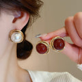 Light Luxury Round Faux Pearl Stud Earrings For Women, Vintage Geometric Elegant Ear Jewelry view 2