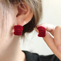 Vintage Pleated Velvet Flocked Geometric Alloy Stud Earrings For Women Autumn Winter Luxury Earrings view 2