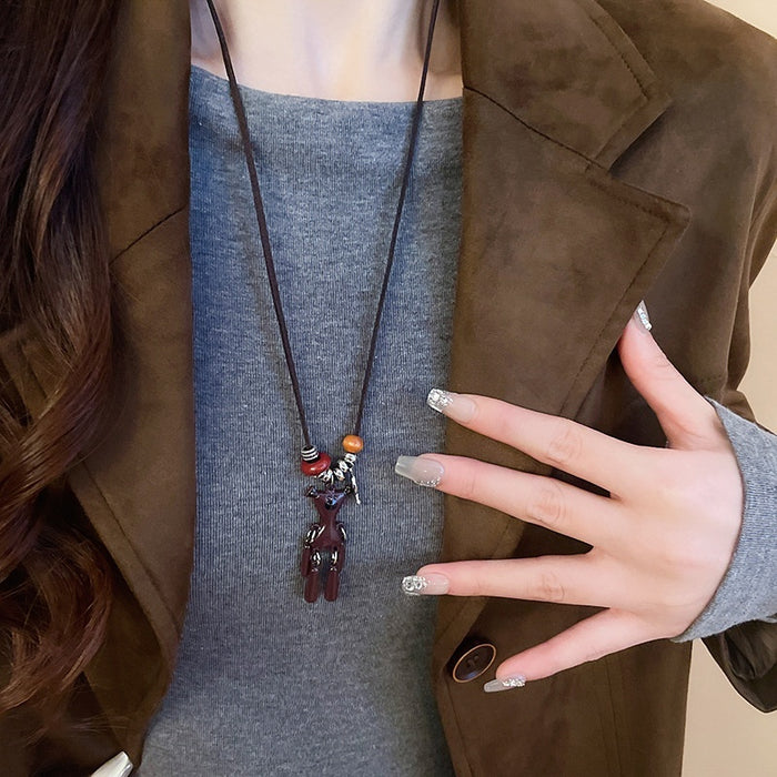 Cute Bear Pendant Alloy Sweater Necklace, Elegant Animal Charm Fashion Accessory for Women