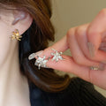 Light Luxury Alloy Flower Stud Earrings For Women, Minimalist Versatile Fashion Ear Jewelry view 4