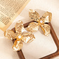 European American Luxury Chic Oversized 3D Hammered Gold Alloy Flower Pearl Statement Earrings view 3