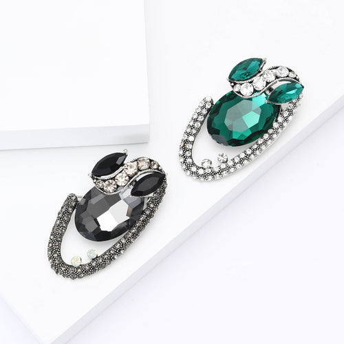 Alloy Rhinestone Oval Brooch Pin For Elegant Womens Suits