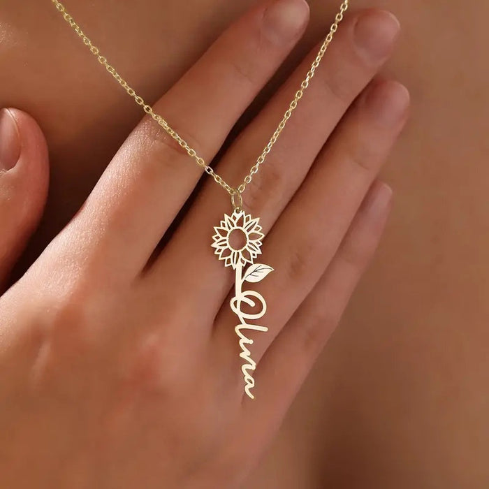 Korean Forest Style Small Flower Letter Pendant Necklace For Women, Designer Fashion Jewelry