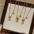 Copper Zircon Diamond Flower Pendant Necklace Light Luxury Minimalist Clavicle Jewelry view 4