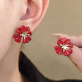 Elegant Vintage Red Enamel Flower Studs With Gold Alloy Stamen French Light Luxury Women Earrings view 1