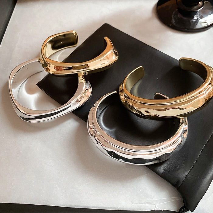 Vintage Style Oval Wrinkled Acrylic Open Bangle Minimalist Fashion Wrist Jewelry