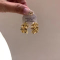 Gold Tone Floral Letter C Stud Earrings For Women French Vintage Light Luxury Style view 3