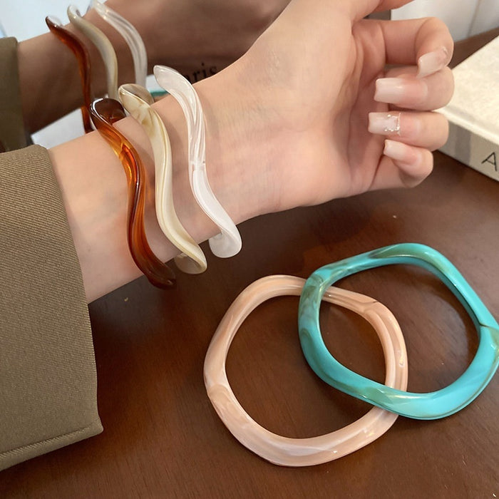 Korean Art Gradient Amber Resin Bangle For Women, Irregular French Vintage Statement Jewelry