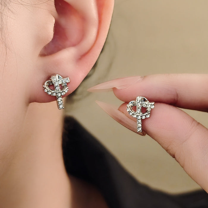 Luxury Knotted Key Shape Zircon Rhinestone Alloy Studs Small Elegant Fashion Women Earrings