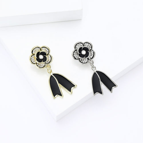 Alloy Rhinestone Camellia Flower Brooch Pin For Women's Apparel