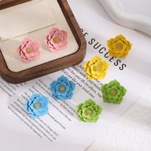 Elegant Enamel Peach Blossom Flower Studs With Rhinestone Center Sweet Spring Alloy Earrings