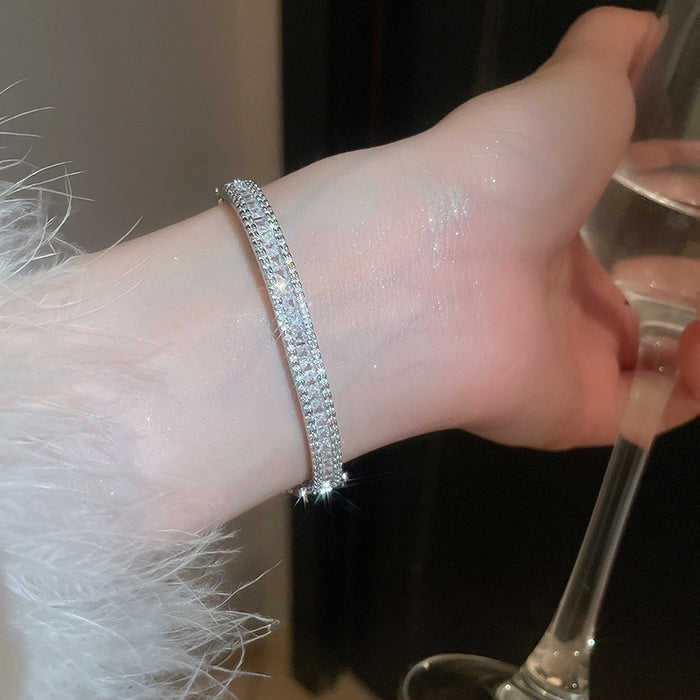 Copper Zircon Rectangle Buckle Bangle For Women Minimalist Elegant Chic Bracelet