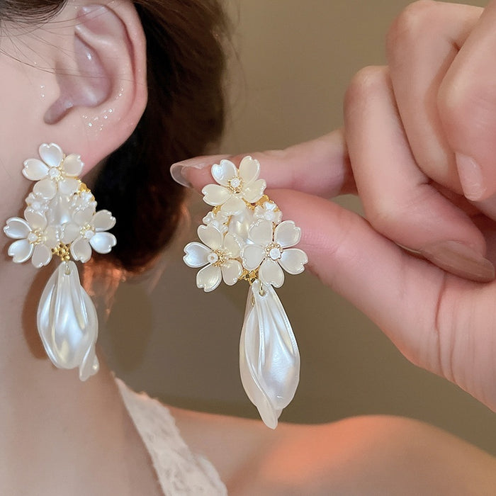 Chic Copper Pearl Seed Bead Flower Tassel Drop Earrings With Floral Silver Posts