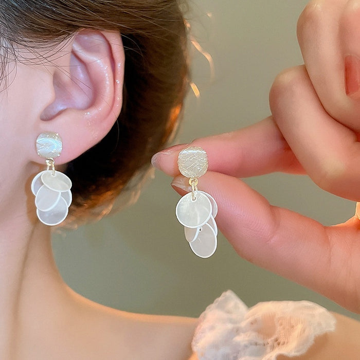Light Luxury Cat Eye Stone Round Shell Tassel Drop Earrings For Beach Vacation Style