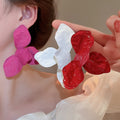 European American Chic Metal Flower Stud Earrings, Minimalist Fashion Floral Statement Jewelry For Women view 1