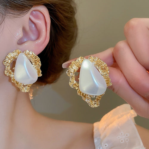Light Luxury Irregular Wrinkled Triangle Faux Pearl Stud Earrings For Women