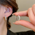 Zircon Geometric Round Faux Pearl Ear Cuff Earrings French Vintage Light Luxury Women Jewelry view 3