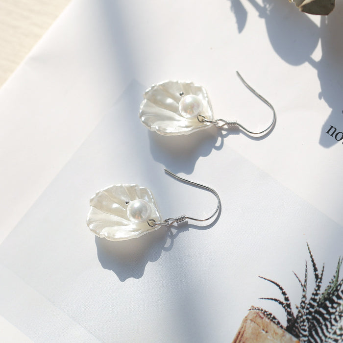 White Shell Flower Drop Earrings With Pearl Centers