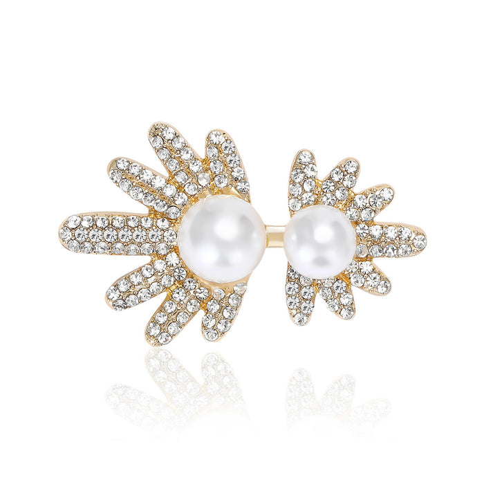 Alloy Rhinestone Pearl Leaf Brooch Pin For Cardigans And Coats