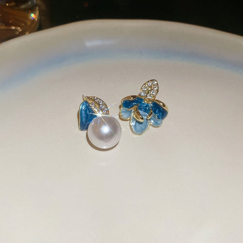 French Vintage Floral Faux Pearl Stud Earrings With Rhinestone Enamel Flower Light Luxury Style