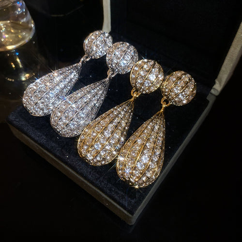 Chic Alloy Rhinestone Striped Oval Teardrop Stud Earrings, Vintage Statement Style