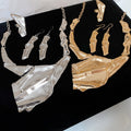 Irregular Geometric Twisted Wrinkle Alloy Choker Necklace Jewelry Set For Women view 2