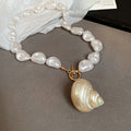 Irregular Shell Conch Faux Pearl Beaded Necklace Elegant Geometric Collarbone Choker For Women view 4