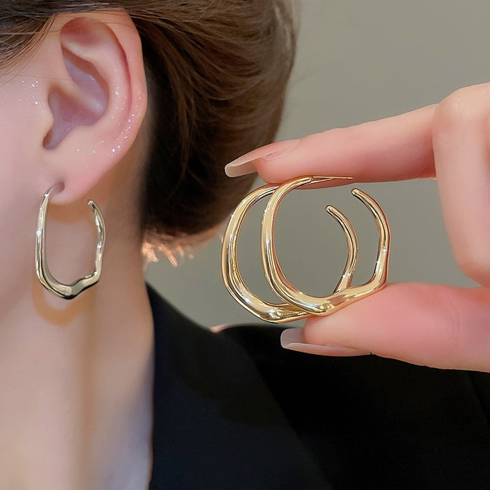 Alloy Irregular Twisted Round Hoop Earrings With Silver Pins European Minimalist Luxury Style
