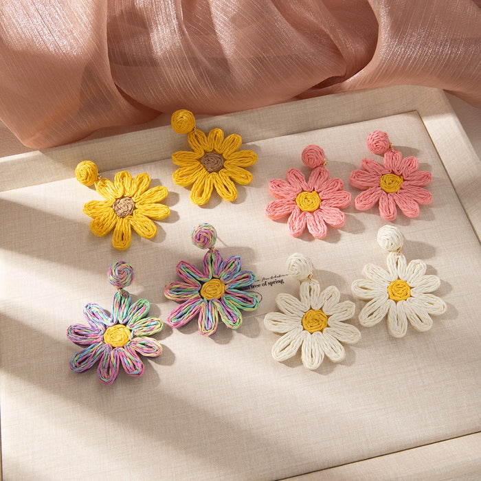 Bohemian Woven Raffia Daisy Flower Drop Alloy Statement Spring Beach Vacation Earrings