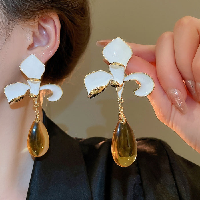 Light Luxury Alloy Oil Drip Flower Teardrop Tassel Drop Earrings For Women