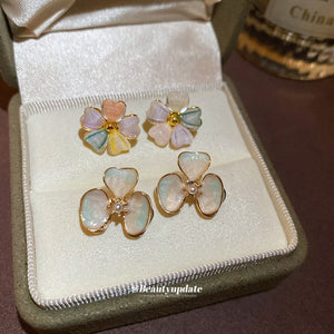 18K Gold Plated Acrylic Colorful Flower Stud Earrings For Women Fashion OL Light Luxury