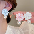 Sweet Resin Flower Pearl Pendant Drop Earrings With Silver Needle Pins view 1