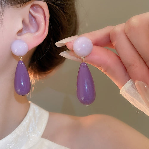 Chic Acrylic Teardrop Stud Earrings With Silver Pins, Vintage Light Luxury Women's Jewelry