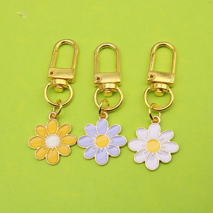 Zinc Alloy Simple Flower Keychain For Women's Bag Gift