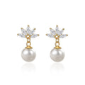 Korean Style Sparkling French Sweet Flower Earrings With Faux Pearl Petal Stud Design view 2
