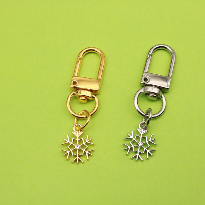 Metal Snowflake Keychain Decorative Key Ring Gift
